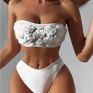 SHEIN Swim Mod Appliques Bandeau Bikini Swimsuit